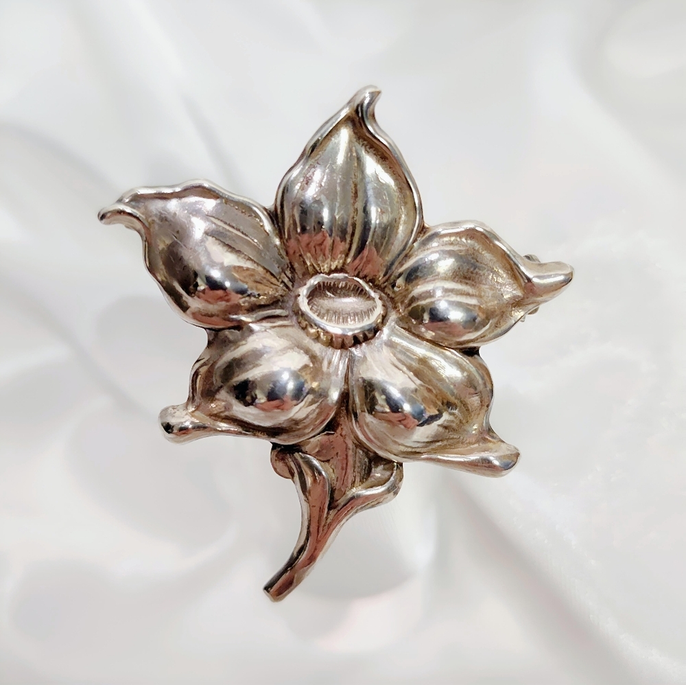 Vintage Sterling Silver LANG Flower Brooch Pin